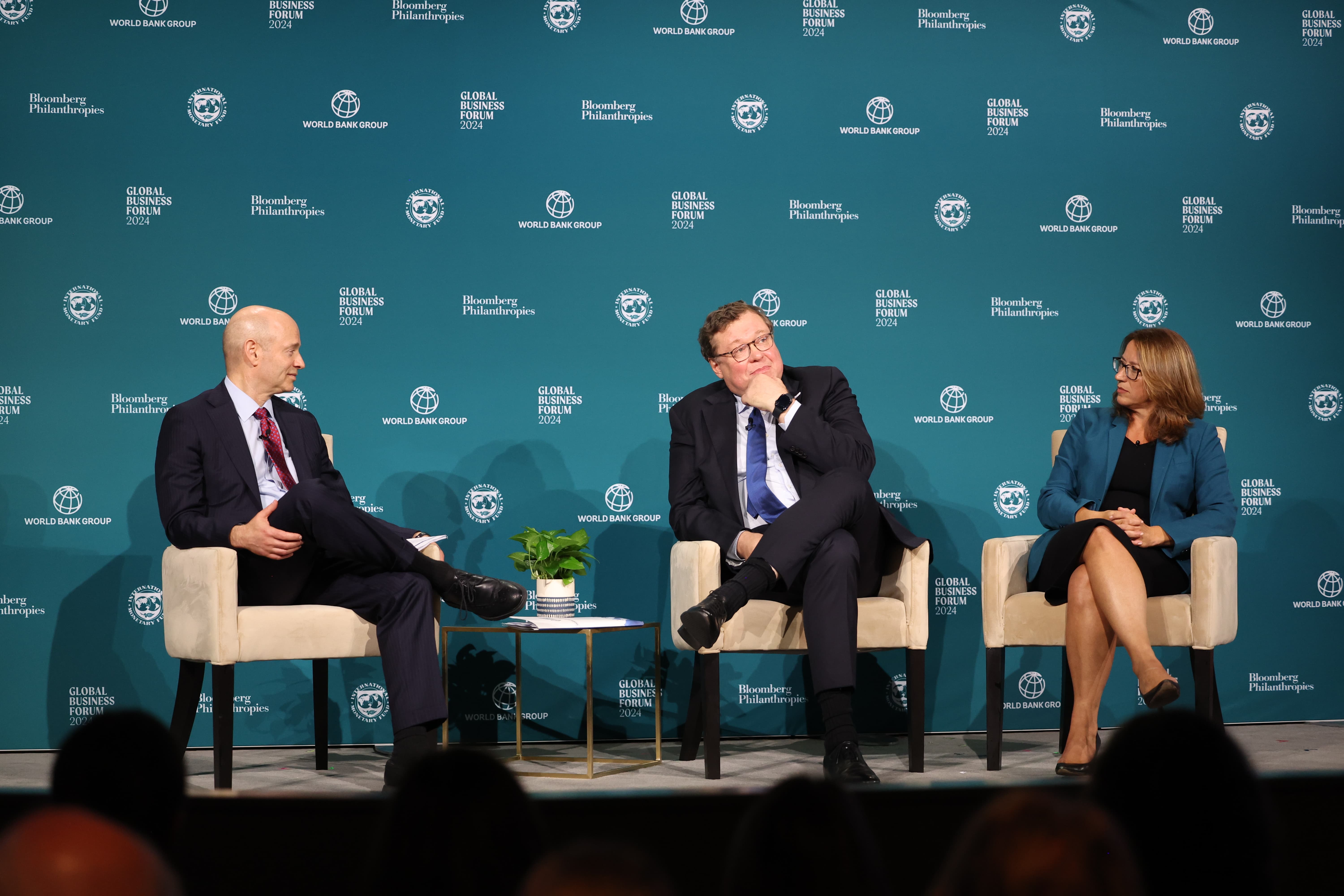 David Schwimmer, CEO, LSEG and Jean-Paul Servais, Chair of the Board, IOSCO with Sherry Madera